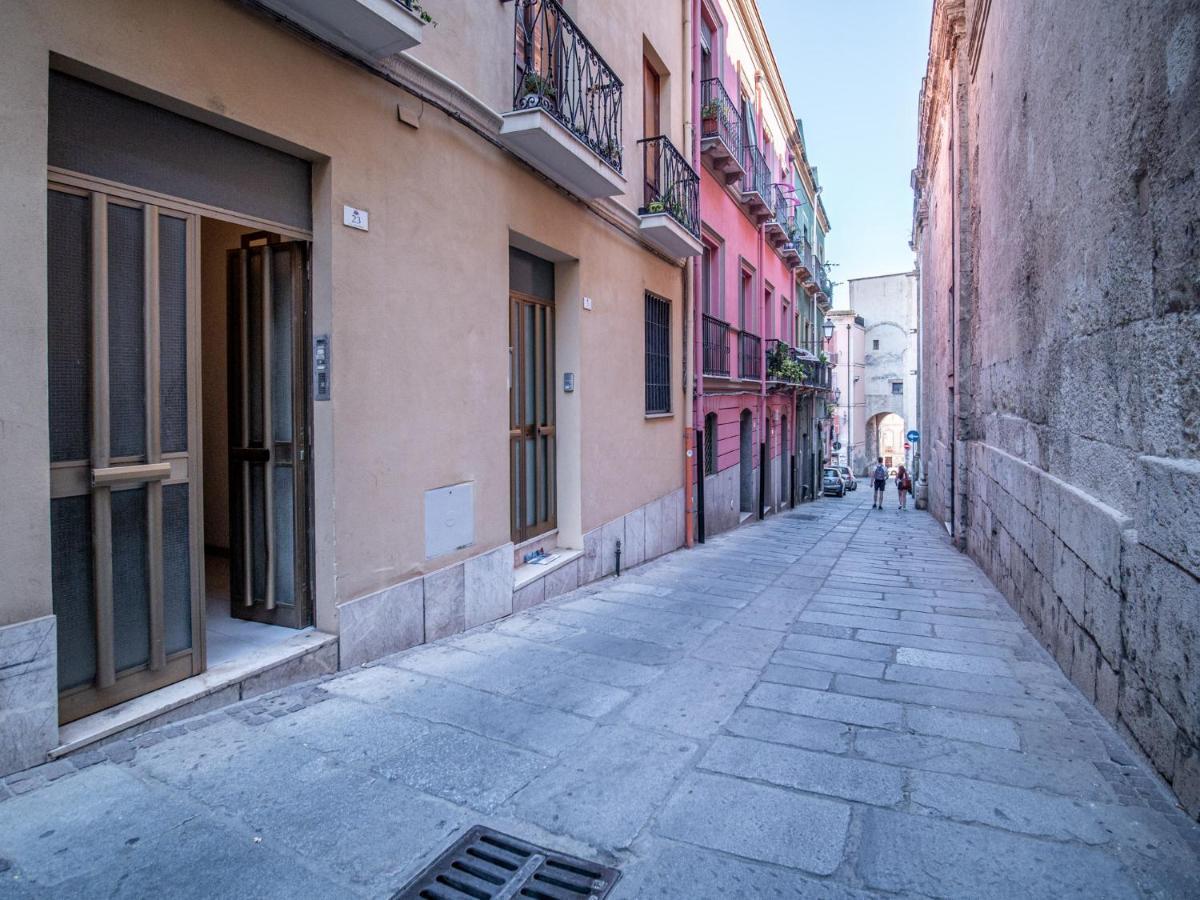 Apartamento Little Diamond - City Centre Cagliari Exterior foto